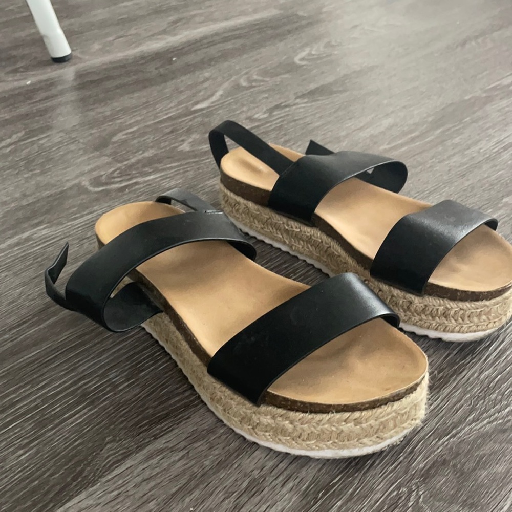 Black platform sandals